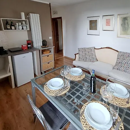 Casa Martini 3* Pecetto