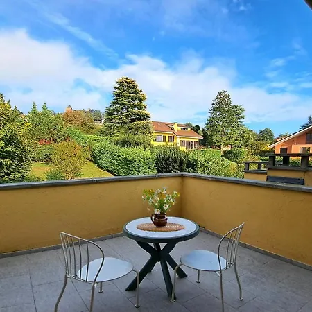 Casa Martini Bed & Breakfast Pecetto