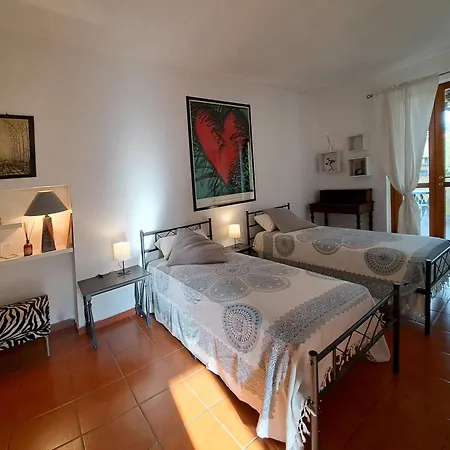 Casa Martini 3* Pecetto